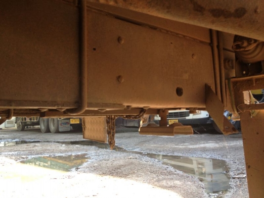 รถอีซูซุ 10 ล้อ รั่ว FVM 175 แรงม้า ( มีขาย 2 คัน ) สนใจติดต่อ 081-6079515 รถอีซูซุ 10 ล้อ รั่ว FVM 175 แรงม้า ( มีขาย 2 คัน ) สนใจติดต่อ 081-6079515