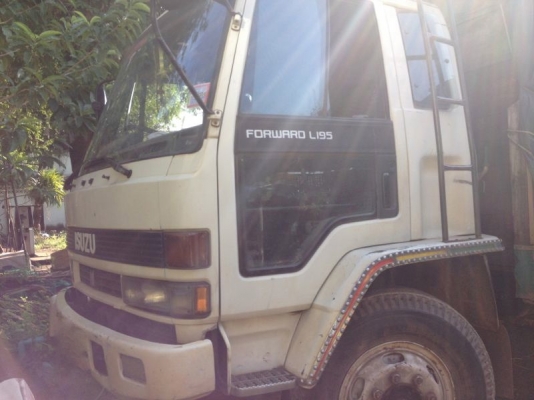 รถอีซูซุ 10 ล้อ รั่ว FVM 175 แรงม้า ( มีขาย 2 คัน ) สนใจติดต่อ 081-6079515 รถอีซูซุ 10 ล้อ รั่ว FVM 175 แรงม้า ( มีขาย 2 คัน ) สนใจติดต่อ 081-6079515