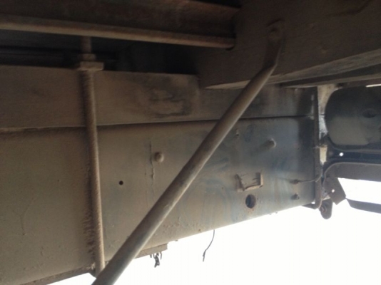 รถอีซูซุ 10 ล้อ รั่ว FVM 175 แรงม้า ( มีขาย 2 คัน ) สนใจติดต่อ 081-6079515 รถอีซูซุ 10 ล้อ รั่ว FVM 175 แรงม้า ( มีขาย 2 คัน ) สนใจติดต่อ 081-6079515