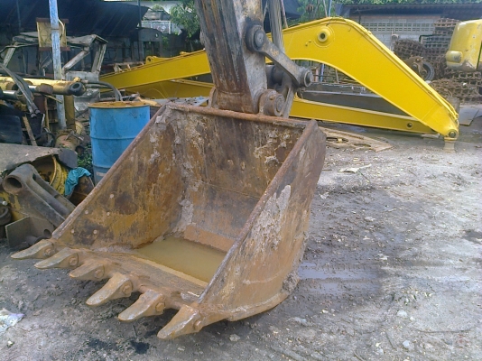 PC200-7 เล่มทะเบียนเต็ม รถสวยเดิมๆ โซ่ช่วงล่างสวย เครื่องแน่น