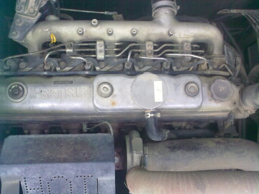 kobelco Mask 6 yn/09    5108ช.ม.   สภาพพร้อมใช้ เอวแน่น โซ่ 80\%  บูทแตก   2,150,000 ต่อรอง มือเดียวป้ายแดง