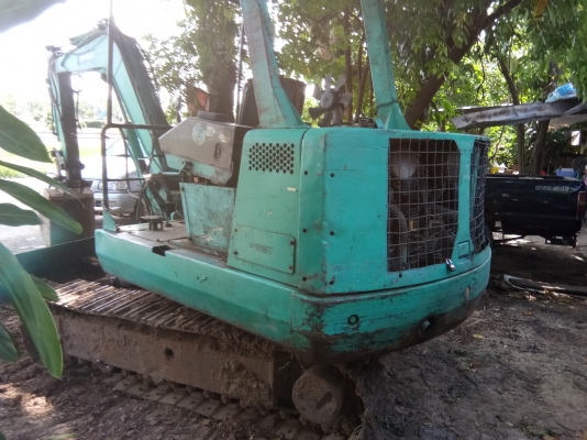 ขายรถขุดเล็ก ขนาด 30  มิตซูบิชิ 180000