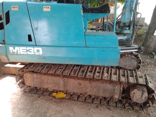 ขายรถขุดเล็ก ขนาด 30  มิตซูบิชิ 180000