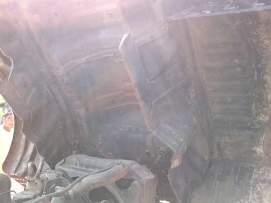 รถฮีโน่ 10 ล้อ ท้ายลาด 220 แรงม้า