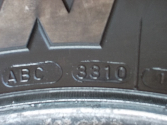 ยางมัด BIG HORN 764 31 นิ้ว ปี10 สภาพสวยครับ