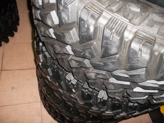 ยางมัด BIG HORN 764 31 นิ้ว ปี10 สภาพสวยครับ