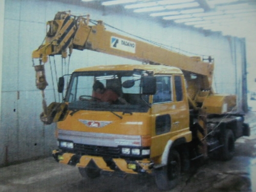 มาแล้ว เครน 6 ล้อ 7.5 ตัน 4 ปลอก มาแล้ว เครน 6 ล้อ 7.5 ตัน 4 ปลอก