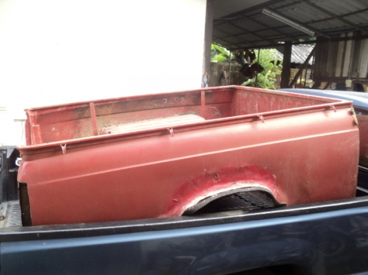 ลูกกระบะท้าย ไดฮัทสุ f40  สภาพตามรูป   ราคา   2000