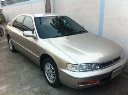 ขายรถ  HONDA ACCORD ปี97 สีบร์อนทอง หน่อยคร้าบ