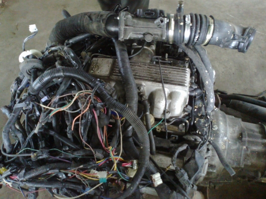 ขายช่วงล่าง toyota land cruiser พร้อมเครื่อง 1UZ-FE เกียร์ธรรมดา