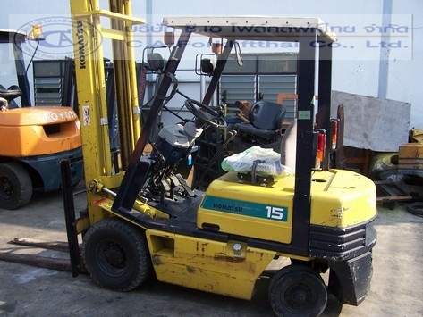 ขาย รถโฟล์คลิฟท์ KOMATSU รุ่น FD25-12