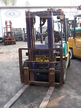ขาย รถโฟล์คลิฟท์ KOMATSU รุ่น FD25-12