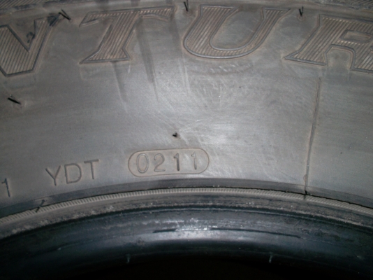 ยางมัด 245/75 R16 ปี 11