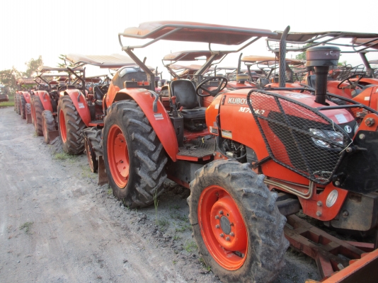 ลดกระหน่ำ แทรกเตอร์ และรถเกี่ยวคูโบต้า มือสองที่ใหญ่ที่สุดในประเทศ สนใจโทรสอบถามได้ที่น้องร็อคครับ ลดกระหน่ำ แทรกเตอร์ และรถเกี่ยวคูโบต้า มือสองที่ใหญ่ที่สุดในประเทศ สนใจโทรสอบถามได้ที่น้องร็อคครับ