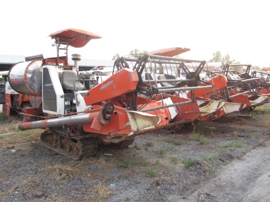 ลดกระหน่ำ แทรกเตอร์ และรถเกี่ยวคูโบต้า มือสองที่ใหญ่ที่สุดในประเทศ สนใจโทรสอบถามได้ที่น้องร็อคครับ ลดกระหน่ำ แทรกเตอร์ และรถเกี่ยวคูโบต้า มือสองที่ใหญ่ที่สุดในประเทศ สนใจโทรสอบถามได้ที่น้องร็อคครับ