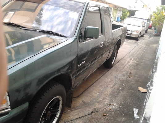 ขายอี ซูสุ มักกรทองแอร์เย็น เครื่อง ดี พร้อมเครื่องเสียง(รถแวน แปลงเป็นกะบะ ปี 90 ลงเล่มแล้ว ทะเบียนไม่ขาดต่อพร้อมโอน) ขายอี ซูสุ มักกรทองแอร์เย็น เครื่อง ดี พร้อมเครื่องเสียง(รถแวน แปลงเป็นกะบะ ปี 90 ลงเล่มแล้ว ทะเบียนไม่ขาดต่อพร้อมโอน)