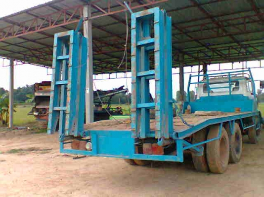 ขายรถทเลอร์ ลากรถเกี่ยว kt920 เครื่อง195