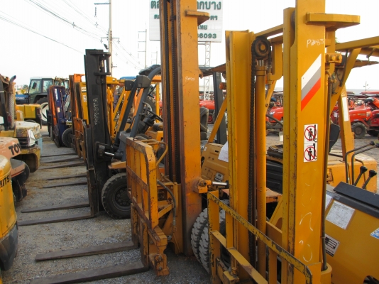 ศูนย์รวม ฟอร์คลิฟต์  มือสองที่ใหญ่ที่สุดในภาคกลาง สนใจโทรสอบถามได้ที่น้องร็อคครับ
