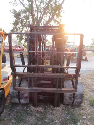 ศูนย์รวม ฟอร์คลิฟต์  มือสองที่ใหญ่ที่สุดในภาคกลาง สนใจโทรสอบถามได้ที่น้องร็อคครับ