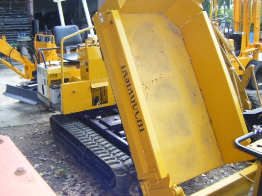 รถดั๊มนั่งขับตีนตะขาบ