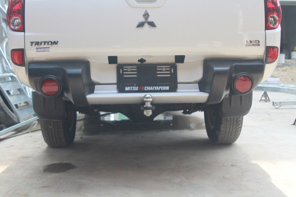 กันชนลากสวย ๆ แข็งแรง สามารถติดตั้งได้กับรถทุกรุ่น สอบถาม 093-9895964