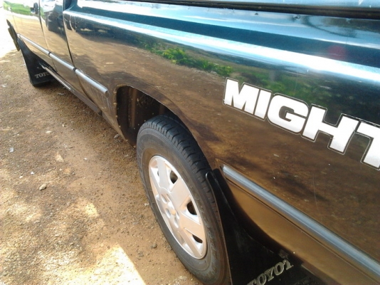 ขาย กระบะแค็ป ไมตี้เอ็กซ์ 2.5 ปี36/93 เครื่องแน่นๆ พ.พาวเวอร์ เครื่องเสียง ดอก10" ช่วงล่างแจ่ม คัสซีสวย สีดี มีแตกบ้าง ยางดี พื้นกระบะมีผุ พร้อมใช้งาน ***ขายแล้วครับ ขอบคุณ Truck2hand