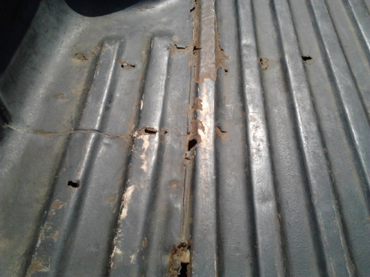 ขาย กระบะแค็ป ไมตี้เอ็กซ์ 2.5 ปี36/93 เครื่องแน่นๆ พ.พาวเวอร์ เครื่องเสียง ดอก10" ช่วงล่างแจ่ม คัสซีสวย สีดี มีแตกบ้าง ยางดี พื้นกระบะมีผุ พร้อมใช้งาน ***ขายแล้วครับ ขอบคุณ Truck2hand