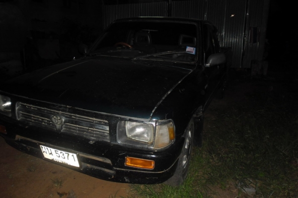 ขาย กระบะแค็ป ไมตี้เอ็กซ์ 2.5 ปี36/93 เครื่องแน่นๆ พ.พาวเวอร์ เครื่องเสียง ดอก10" ช่วงล่างแจ่ม คัสซีสวย สีดี มีแตกบ้าง ยางดี พื้นกระบะมีผุ พร้อมใช้งาน ***ขายแล้วครับ ขอบคุณ Truck2hand