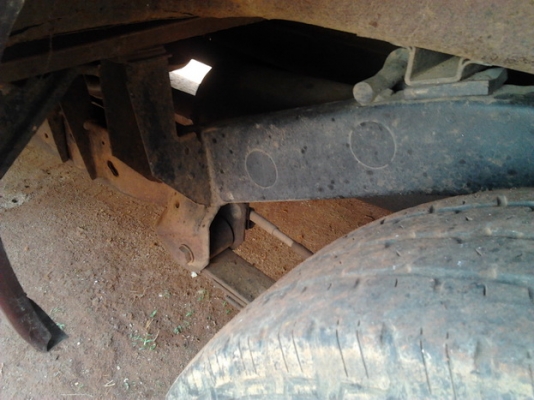 ขาย กระบะตอนเดียว ดราก้อนอาย 2.5 เทอโบ ปี42/99 เครื่อง2.5เทอโบแน่นๆไม่เยิ้มไม่ไอ พ.พาวเวอร์ แอร์เย็น ภายในดี เบาะมีขาด สีเก็บมา หน้า-หลังเดิม ช่วงล่างแน่น ไม่ส่ายไม่หอน ยางดี 4เส้น พื้นปูกระบะ รถพร้อมใช้งาน แนนท์จัดได้เต็ม!!! ราคาต่อรองได้ครับ