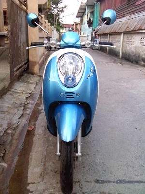 ขายscoopy-i สภาพใหม่ วิ่ง6xxxเท่านั้น ถูกๆ24500 บาทด่วน