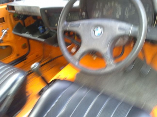 BMW 318i รุ่น E21 สองประตู BMW 318i รุ่น E21 สองประตู