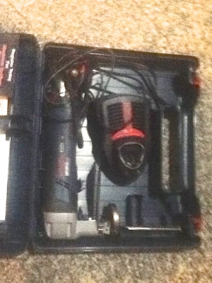 ขาย เครื่องตัดเหล็กแผ่น ไร้สาย ลิเธี่ยม  12v ของ bosch