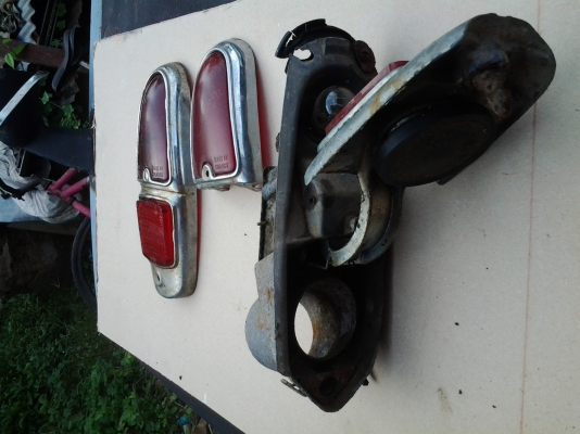 ขายไฟท้าย เปอร์โย 403 ขายไฟท้าย เปอร์โย 403