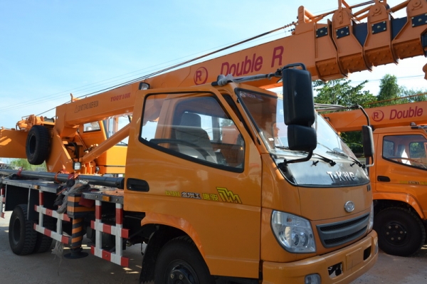 ขายรถเครน 10 ตัน ขายรถเครน 10 ตัน