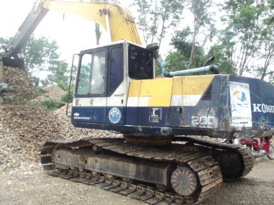 ขายแบคโฮKOMATSUpc 200 รุ่น5 ด่วน