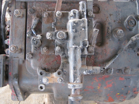 เกียร์ฟูลเลอร์ //อีตัน///// ไม่มีไดร์ครับ////สวยมากครับ มีเบรคมือด้วยครับหายากมากครับ