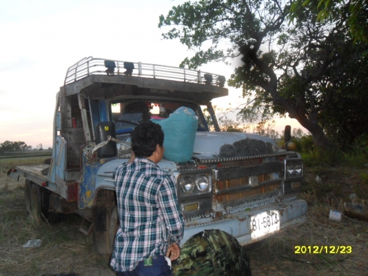 ขายเทเลอร์สิบล้อหางปลาใช้ขึ้แม๊คโคและรถเกี่ยว