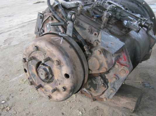 เกียร์ฟูลเลอร์ //อีตัน//ไม่มีไดร์ครับ// สวยมากครับ มีเบรคมือด้วยครับหาอยากมากครับ