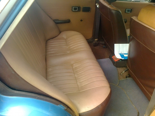 ขายรุมิตซูบิชิ กาแลน สภาพสวนพร้อมใช้ แอร์วิทยุแม็ก ทะเบียนกรุงเทพพร้อมสีเดิม ขาย 30,000.-