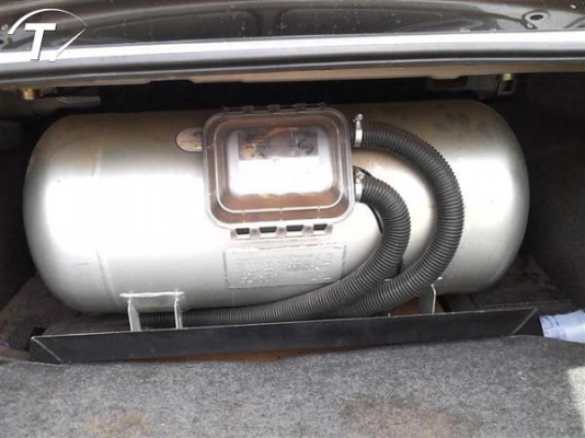 Honda Civic 1.7 Auto เครื่องวีเทค แอรแบคคู่ ABS เพาเวอร ไฟฟ้า แอรแบค กินแกส