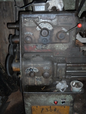 ขายครับขาย เครื่องกลึง 6 ฟุต ญี่ปุ่น 75000 บาท ช่างเอก 0814583376 ขายครับขาย เครื่องกลึง 6 ฟุต ญี่ปุ่น 75000 บาท ช่างเอก 0814583376