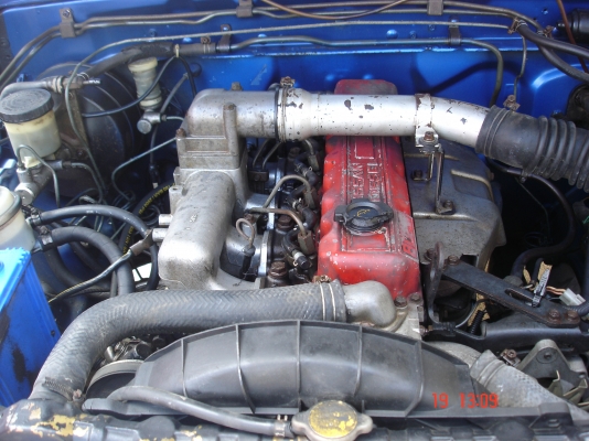 รถสวยราคาเบาๆ ทำสีมาใหม่ แอร์ เพลาเวอร์ เครื่องดีมาก ห้องเครื่องเดิมๆ หั