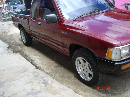 รถสวยราคาเบาๆ บางๆทั้งคัน แอร์ เครื่องดีมาก ห้องเครื่องเดิมๆ