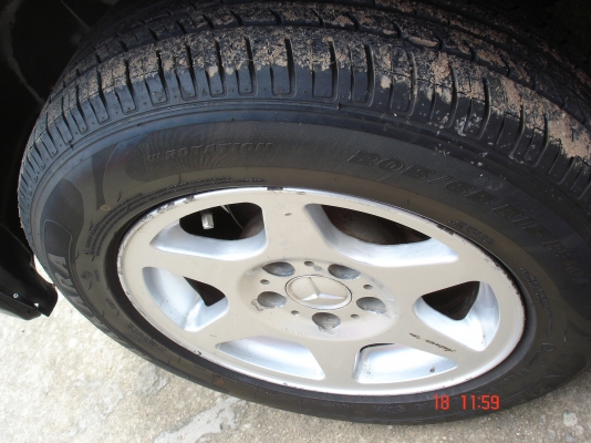 รถสวยราคาเบาๆ บางๆทั้งคัน แอร์ เครื่องดีมาก ห้องเครื่องเดิมๆ