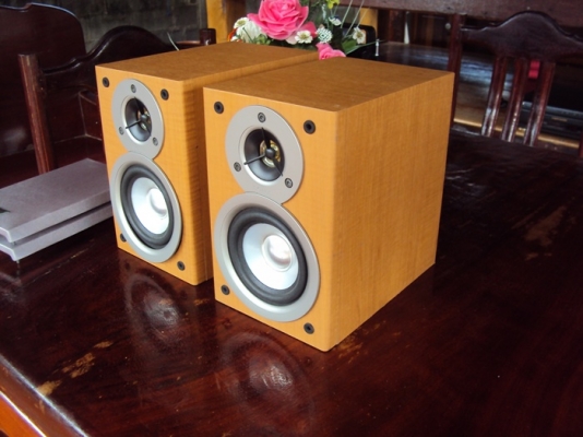 ขายลำโพง SONY สวยมากครับ