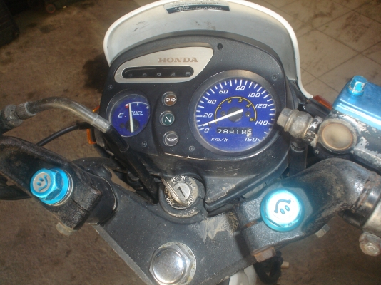 น้องวินโชคชัย4ไม่ผิดหวังครับ**TENA-105ccสภาพป้ายแดง  เครื่องแน่น  รับประกัน  ใช้น้อยมาก