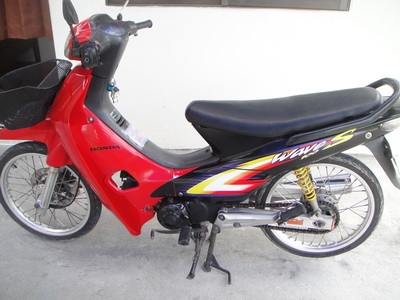 ขาย WAVE 100 แดง-ดำ และ WAVE 125 น้ำเงิน - ดำ