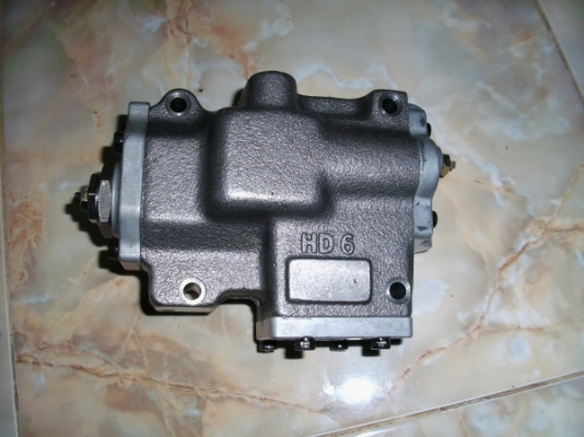 KOBELCO SK200-3 part no: 2436U1467F1 Regulator