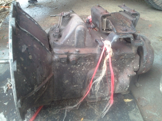 ต้องการขายเกียร์อิซูซุ  110  ขายครับ สภาพพร้อมใช้ครับ เพิ่งตัดลงมา ครับ  ราคาต่อรองได้ครับ