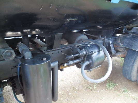 ขายรถ หกล้อ(ดูดส้วม) isuzu รุ่น NPR